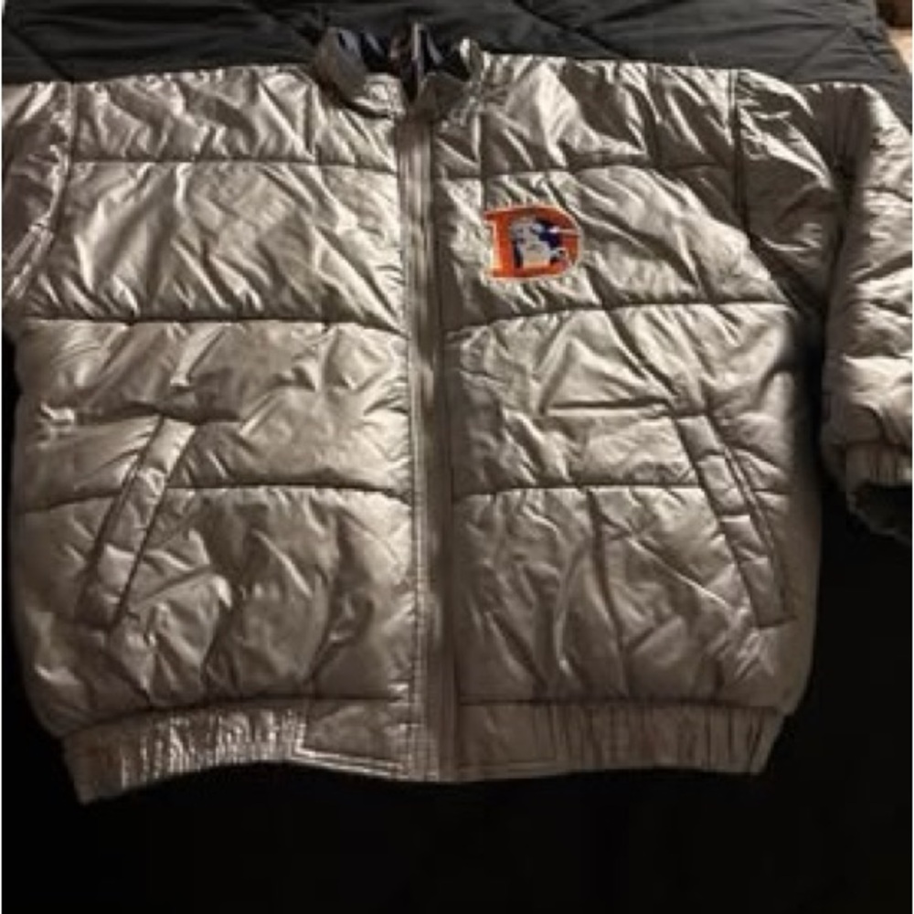 STARTER Denver Broncos Silver Puffer Jacket